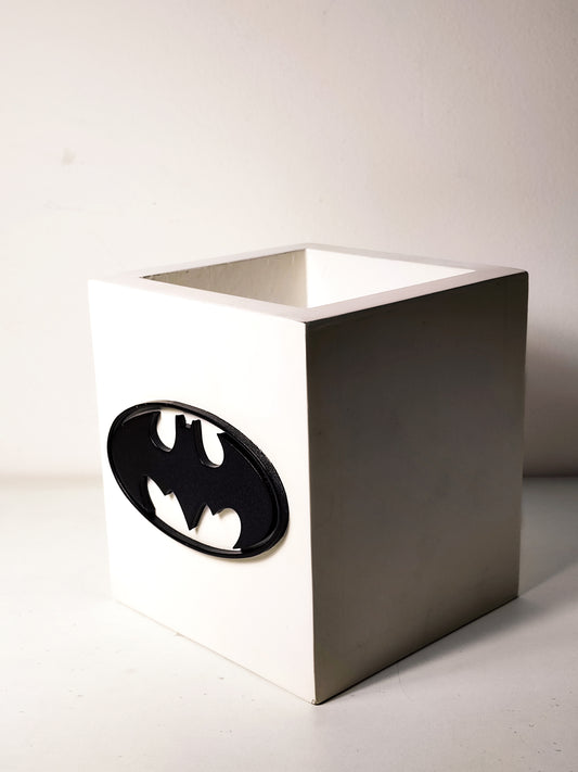 Batman Pot B&W (Wooden)