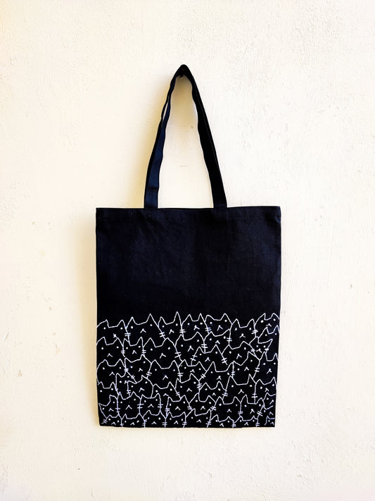 Cat family Tote Bag (Hand Embroidered)