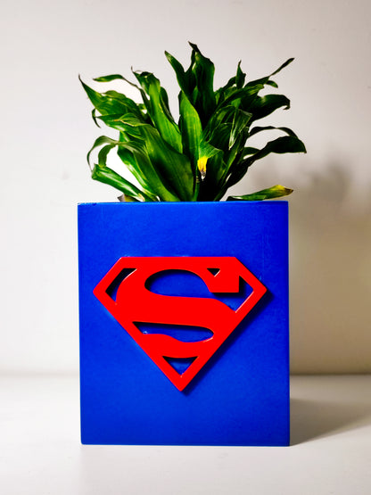Superman Pot (Wooden)