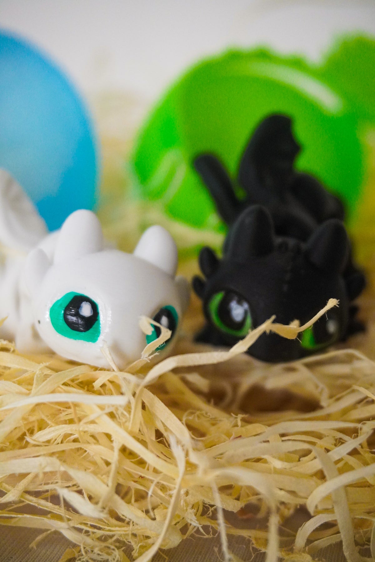 How to Train your Dragon | Breakable Egg | Magnets